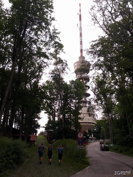 televizijski toranj, sljeme, medvednica, zagreb televizijski toranj, sljeme, medvednica, zagreb