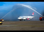 tradicionalni vodeni pozdrav / air serbia, zračna luka zagreb