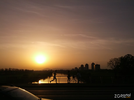 zalazak sunca / most slobode, zagreb