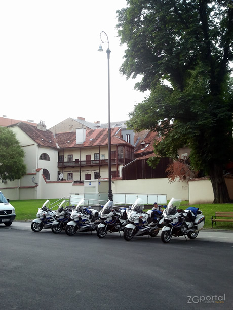 ulica augusta cesarca, zagreb / prometna policija