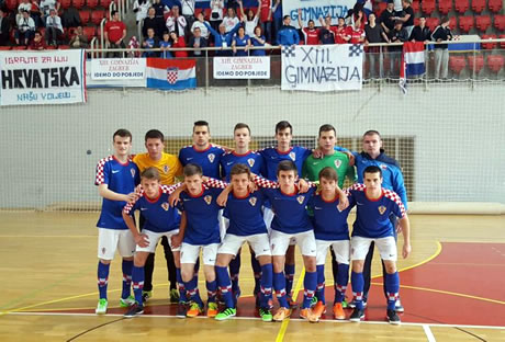 brončani futsal tim / 13. gimnazija zagreb