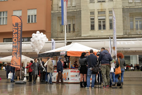 udomljavanje je fora / jelačićev trg, zagreb