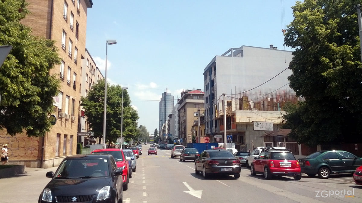 cibonin toranj, kranjčevićeva ulica, zagreb / srpanj 2016.