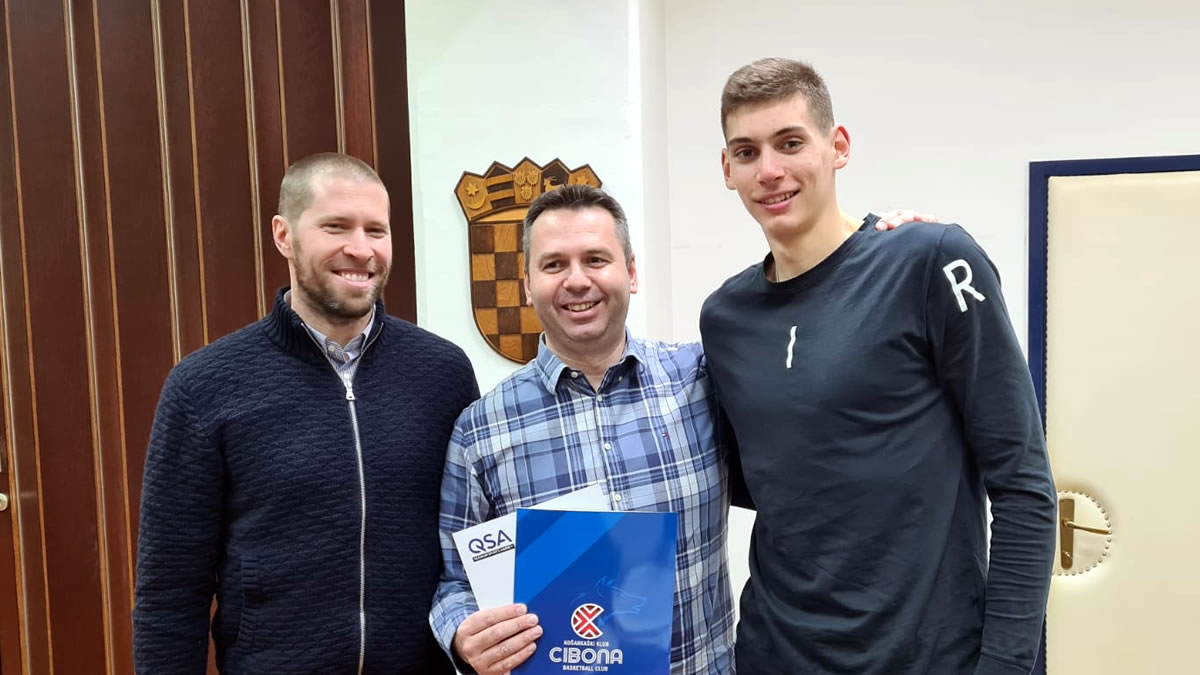 davor kus, domagoj čavlović i roko prkačin | cibona zagreb | 2021.