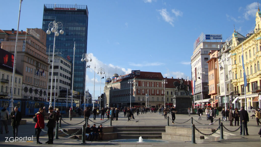 fontana "manduševac" :: trg bana josipa jelačića zagreb :: studeni 2016.