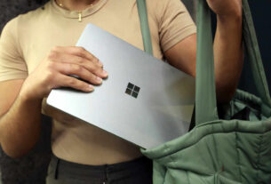 microsoft laptop | 2024.